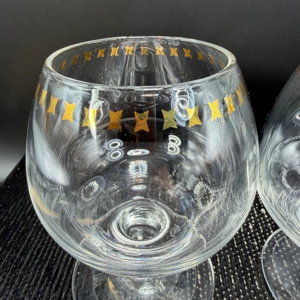 West Elm Brandy Snifter Glasses Set of 2 Gold Bow Ribbon Pattern Clear Barware‎
